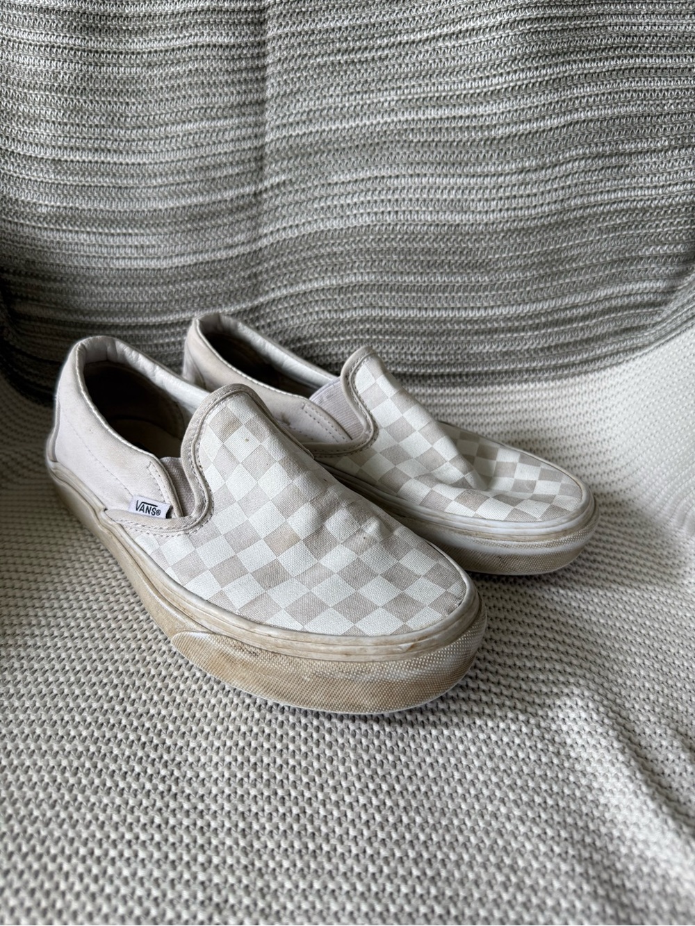 Vans Checkerboard Slip-On Sneakers in Cream and White mens 6 women's 7.5